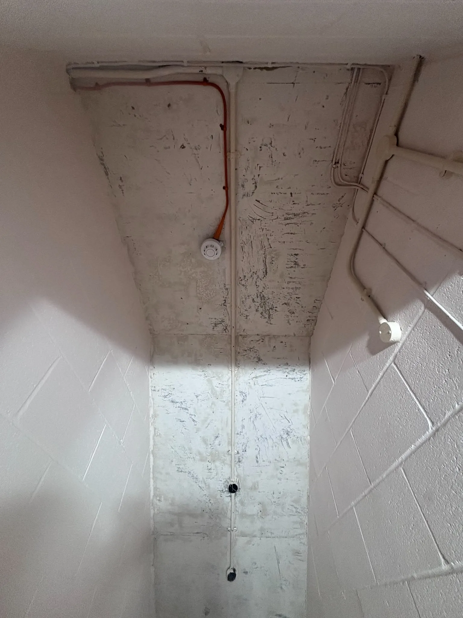 Licensed asbestos gasket removal in a Penge commercial property